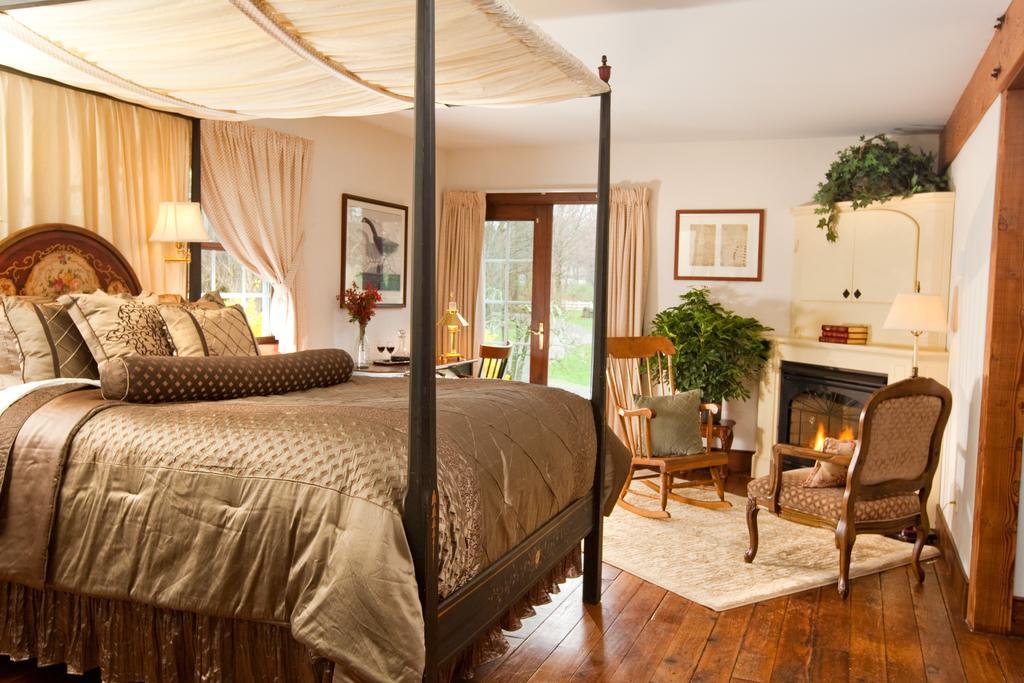 Stonecroft Country Inn Ledyard Center Chambre photo